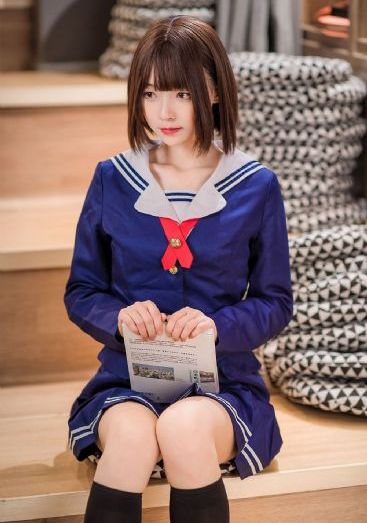 女警丰满的双乳_4K日本电影免费