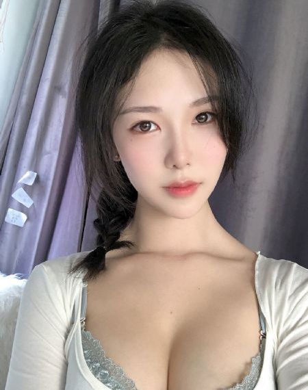 在酒店他弄得我好爽_1080天堂在线