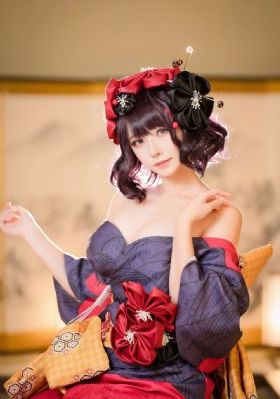年轻的后妈在线_高清高清完整版