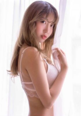 美女图片大黄动图_720在线观看